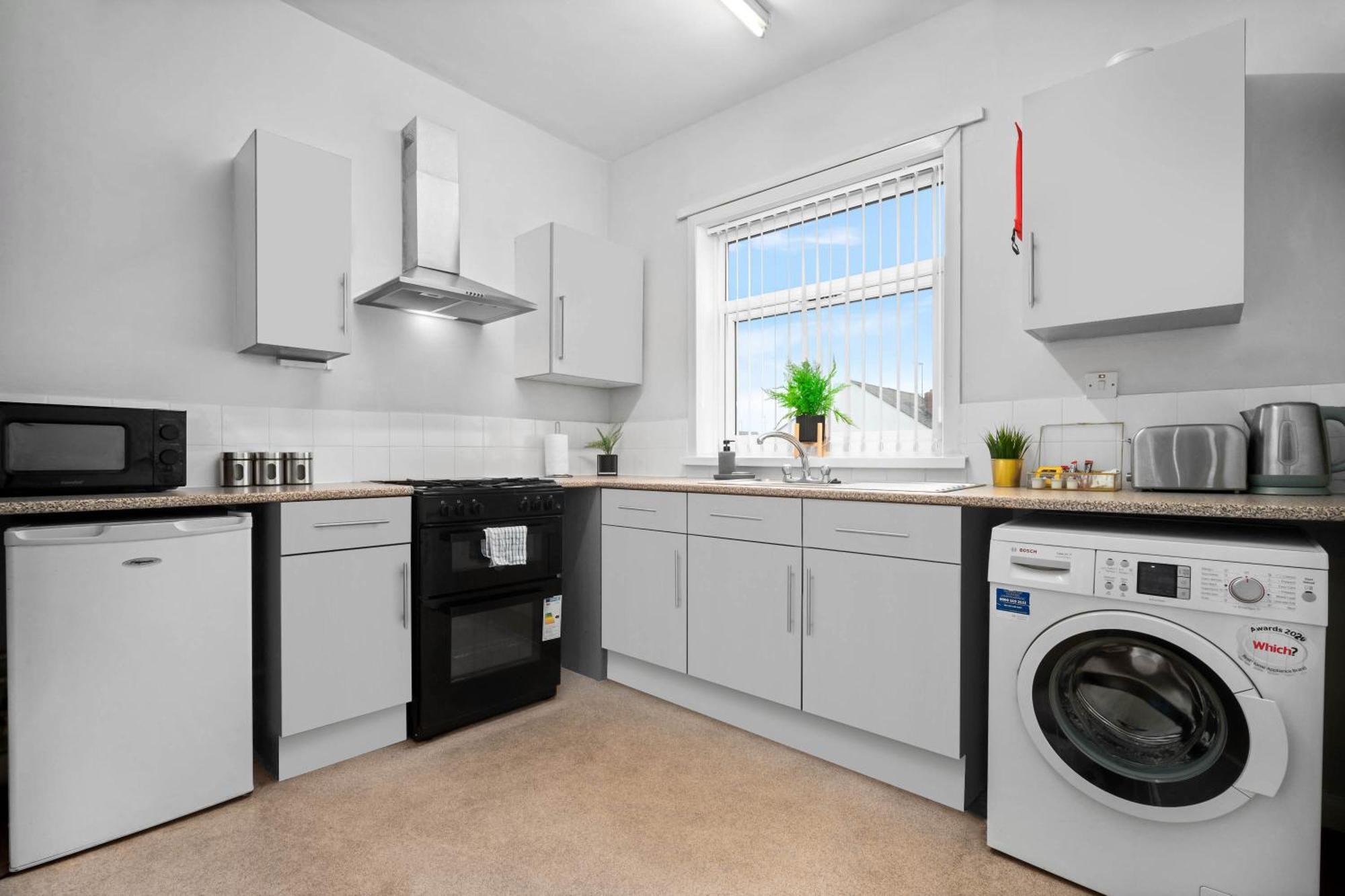 Two Bedroom Apartment - Single Beds - Accommodates 3 - Street Parking - Top Rated -Wbb West Bromwich Exteriör bild